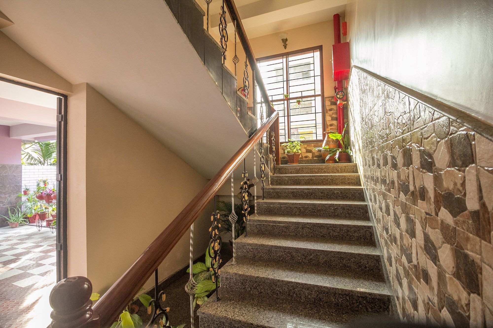 Super Hotel O Cherry City Cottage Dispur Eksteriør bilde